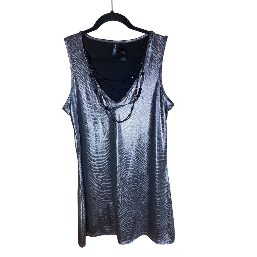 Y2K Bisou Bisou Silver Metallic Tiger Print Beaded V-Neck Sleeveless Top Medium